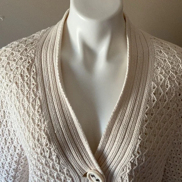 Liz Claiborne Cream Beige Ecru Knit  Button 3/4 Short Sleeve Cotton Sweater Cozy - Picture 3 of 7